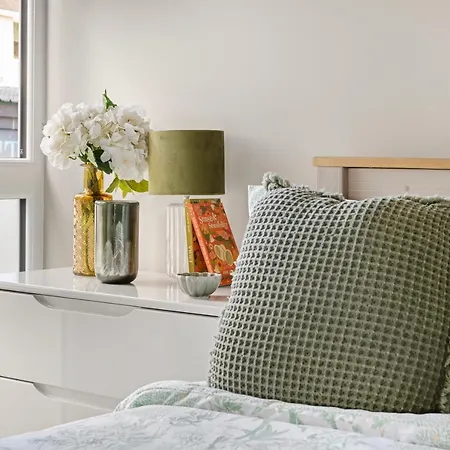 Villa Brand New 1-Bed Flat With Free Parking à Nottingham Extérieur photo